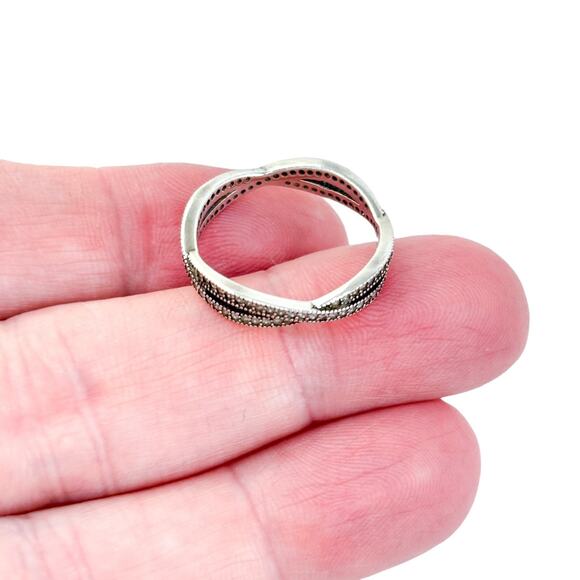 Vintage Sterling Silver 925 Cubic Zirconia Crossover Band Ring Size 9 - Picture 1 of 8